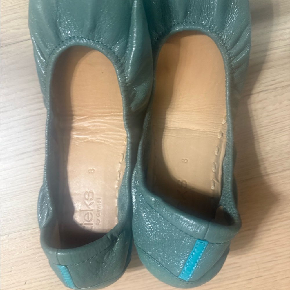 Tieks Green Leather Flats